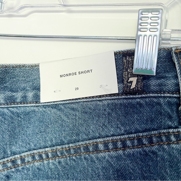 7FAM Monroe Exposed Button Denim Shorts - Picture 5 of 5